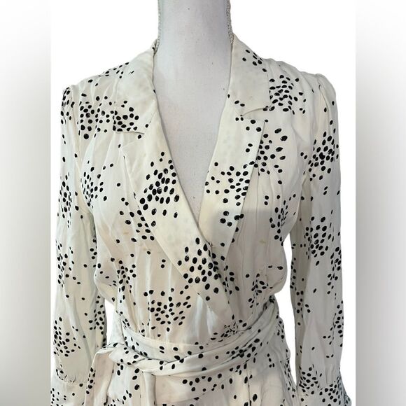 C/MEO confetti print cold shoulder wrap dress - Picture 4 of 10